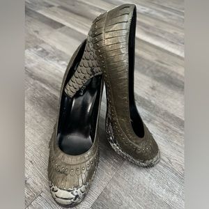 Isabella Fiore Italy Leather Heels